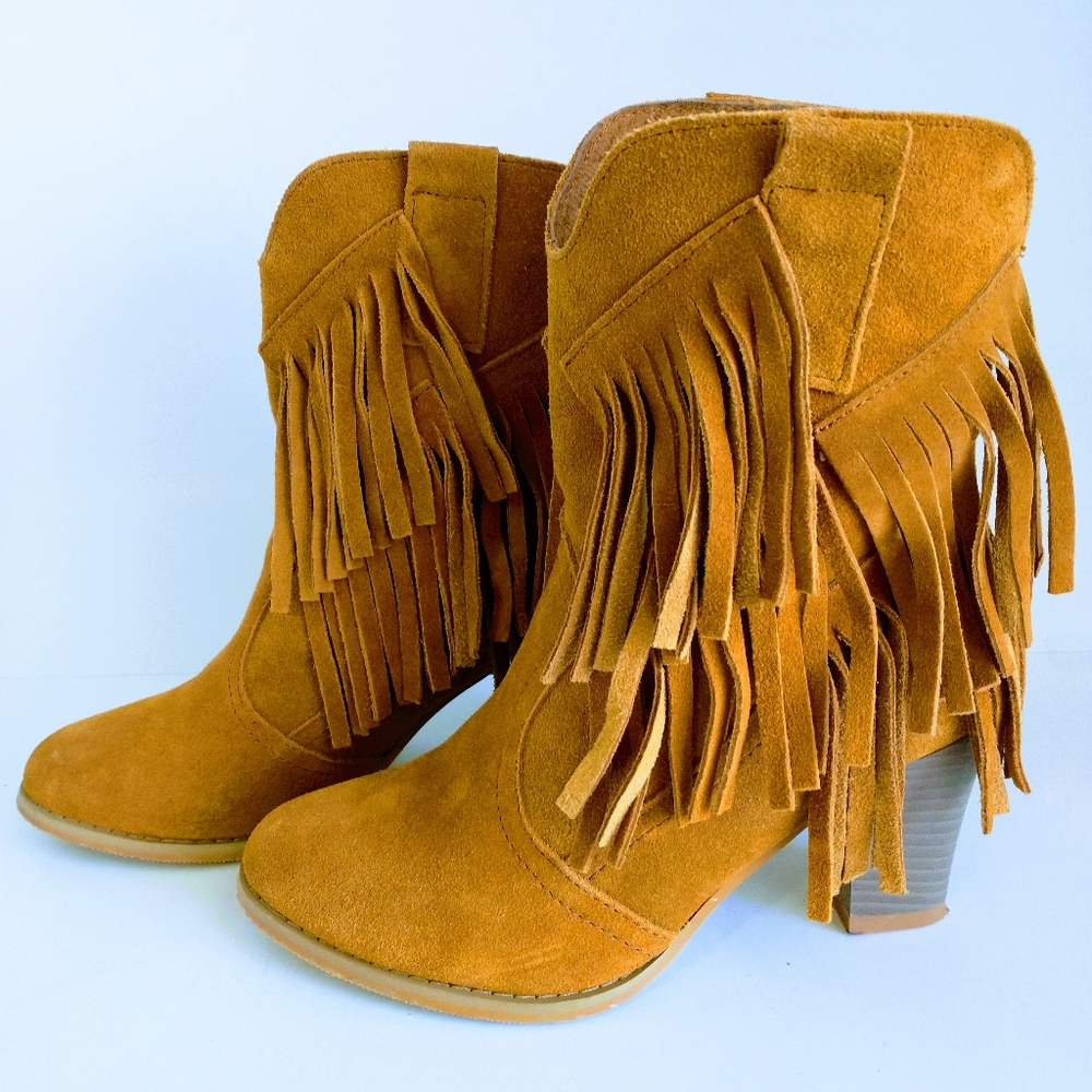 Miss & Mr. Foot Women's Fringe Suede Ankle Boots - Picture 2 of 14